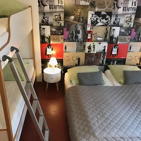 Ostel Jugendhotel 3* Бремерфёрде