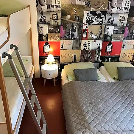 Ostel Jugendhotel Отель Бремерфёрде