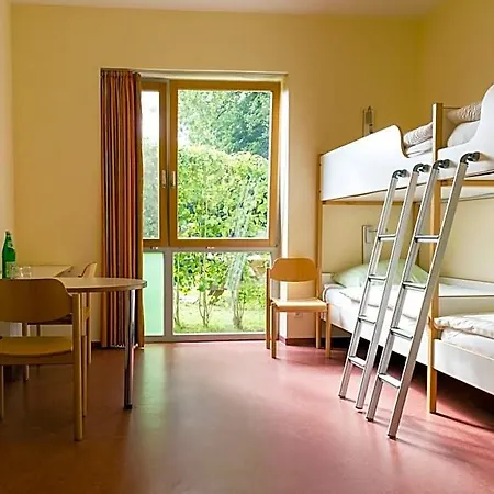Отель Ostel Jugendhotel Бремерфёрде