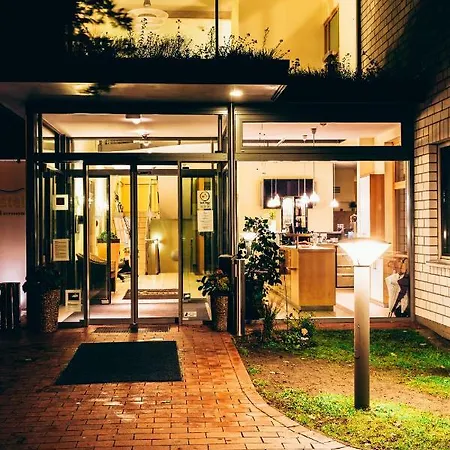 Ostel Jugendhotel 3*