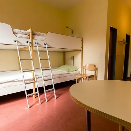 Ostel Jugendhotel Отель Бремерфёрде