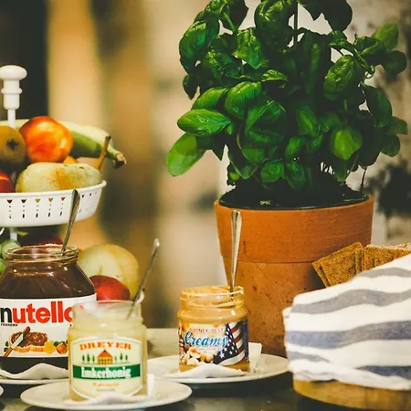 Ostel Jugendhotel 3*